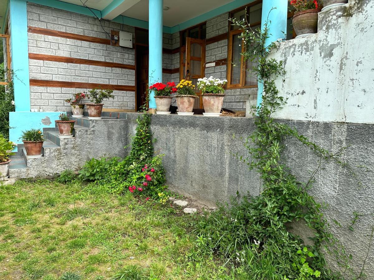 Jal-Vayu Cottages Manāli Zewnętrze zdjęcie
