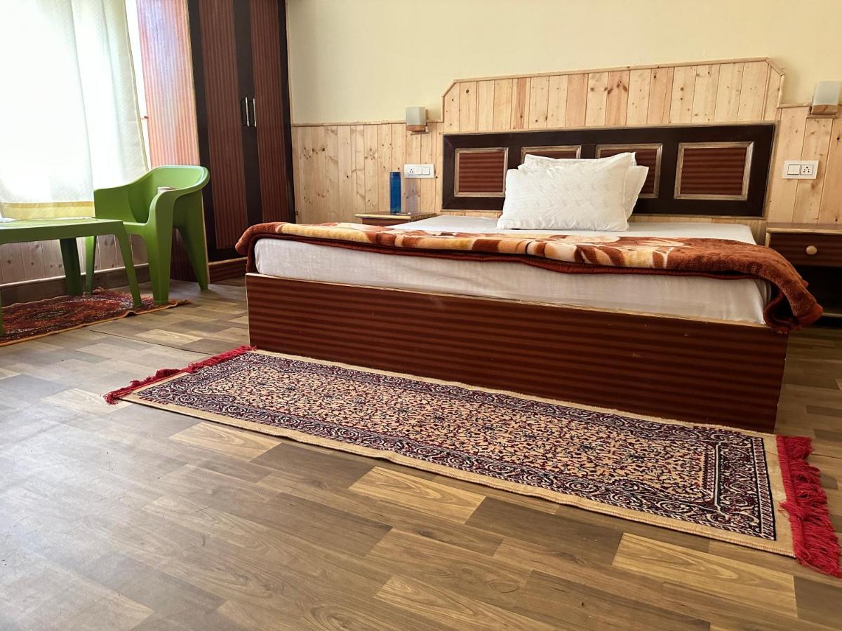Jal-Vayu Cottages Manāli Zewnętrze zdjęcie